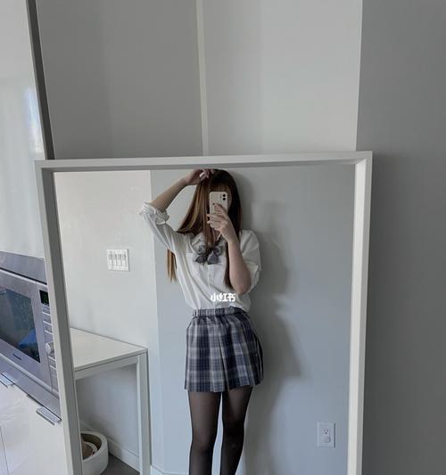 如何巧妙地约学生妹（掌握技巧，成功邀约大学校园美女）